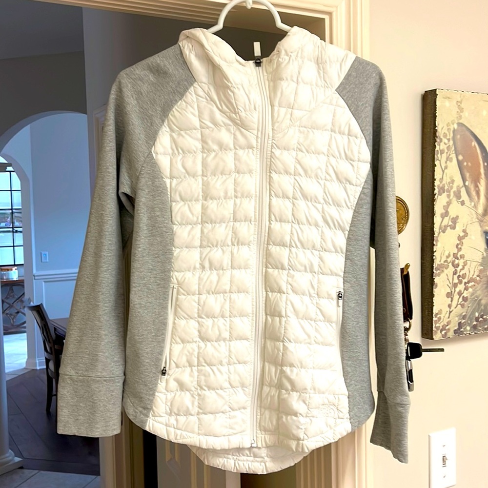 The North Face Endeavor Jacket